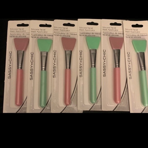 Huge make up sale. - Picture 7 of 16